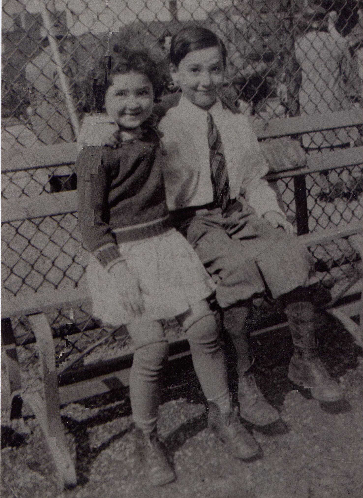 RUTH AND JACK GELB IN LINDSEY PARK, NEW YORK